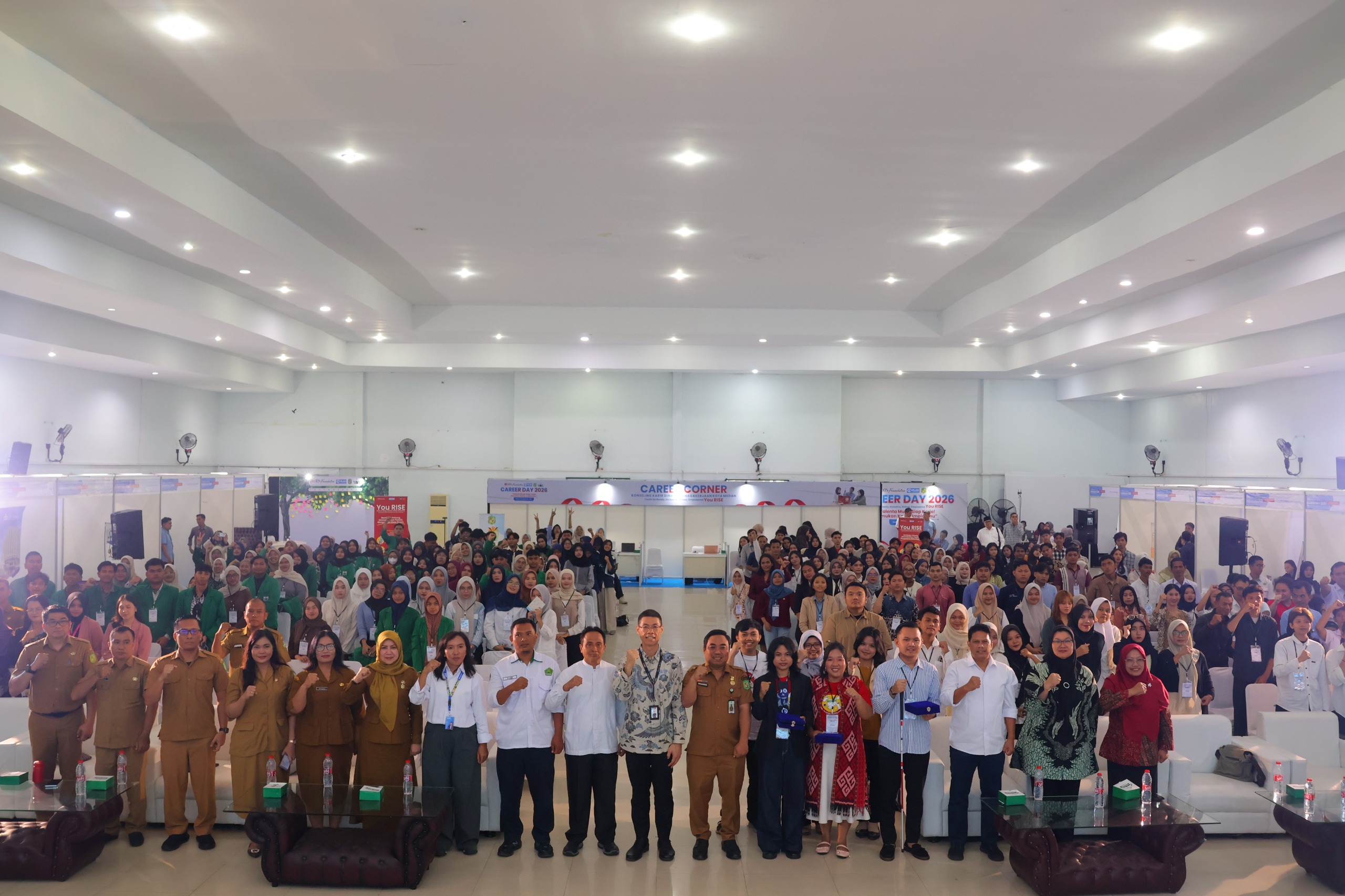 Ratusan Mahasiswa UINSU Medan Padati Career Day 2026: Jembatan Emas Talenta Muda Menuju Dunia Kerja